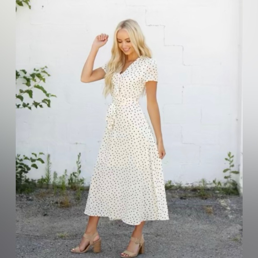 Dot Print Wrap Dress - Picture 2 of 9